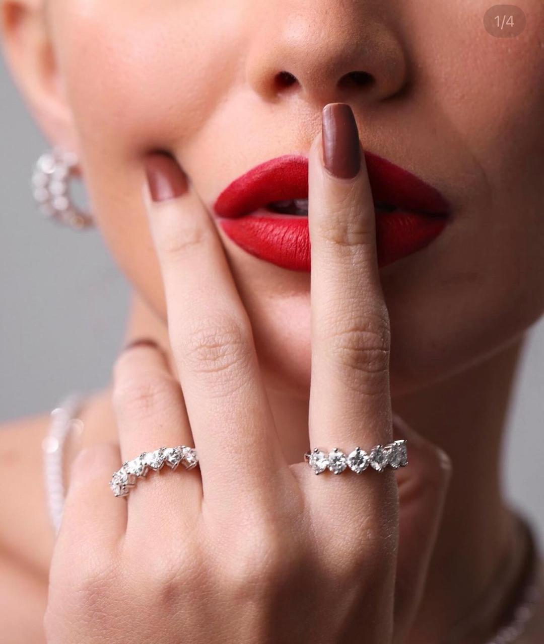 Meia Aliança de Moissanite 2 Garras Prata 925