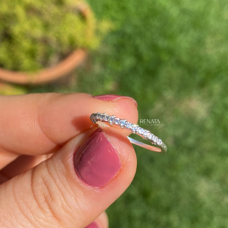 Anel Zirconias Brancas Prata 925