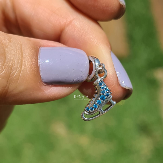 Berloque Patins De Gelo Zirconia Azul Prata 925